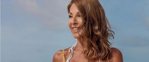 Amparo Grisales paraliza las redes sociales al publicar sexi fotografía en bikini