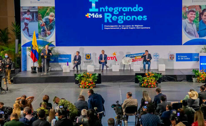 Iván Duque promulga la Ley de Región Metropolitana Bogotá–Cundinamarca